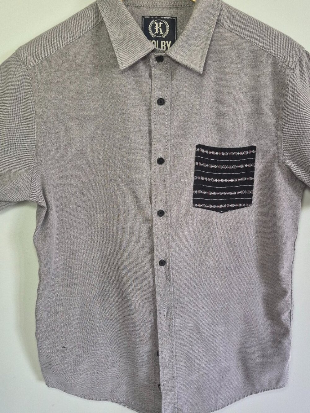 Kolby Clothing Co. Heather Grey Short Sleeve Button Down - M